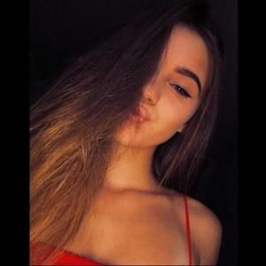 Meet your Posher, Justine